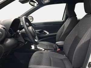 Toyota Yaris Cross 1.5 120H Active Tech Pack Confort  - Foto 13