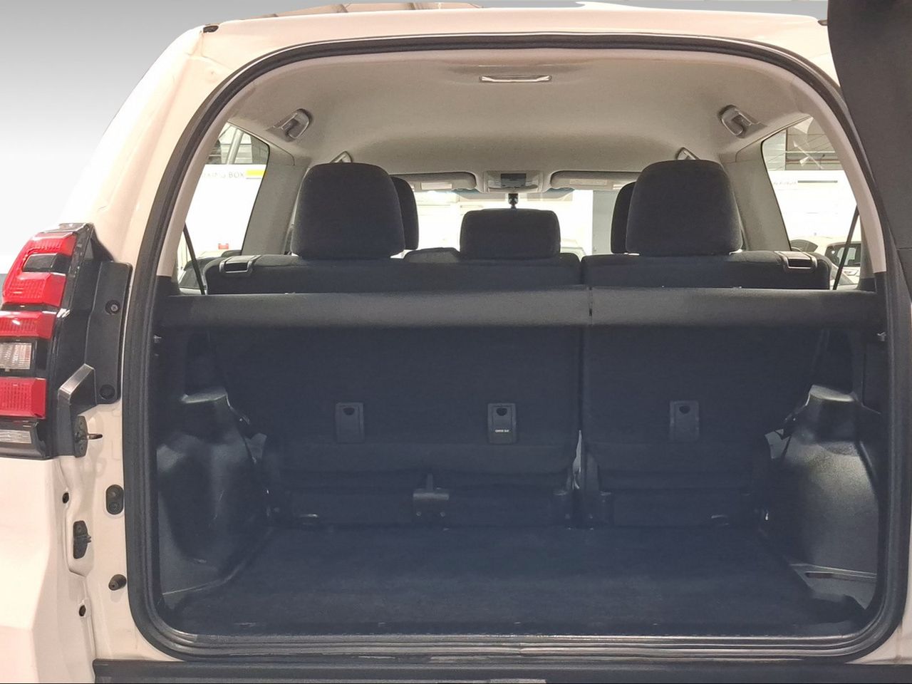 Toyota Land Cruiser 2.8 D-4D GX  - Foto 11