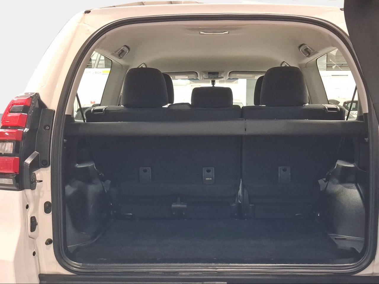 Toyota Land Cruiser 2.8 D-4D GX  - Foto 11
