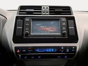 Toyota Land Cruiser 2.8 D-4D GX  - Foto 16