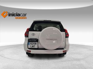 Toyota Land Cruiser 2.8 D-4D GX  - Foto 5