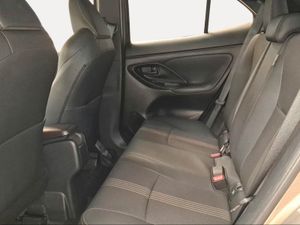 Toyota Yaris Cross 1.5 120H Adventure AWD-i  - Foto 12