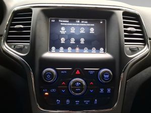 Jeep Grand Cherokee 3.0 V6 Mjet 184kW (250CV) E6D Laredo  - Foto 13