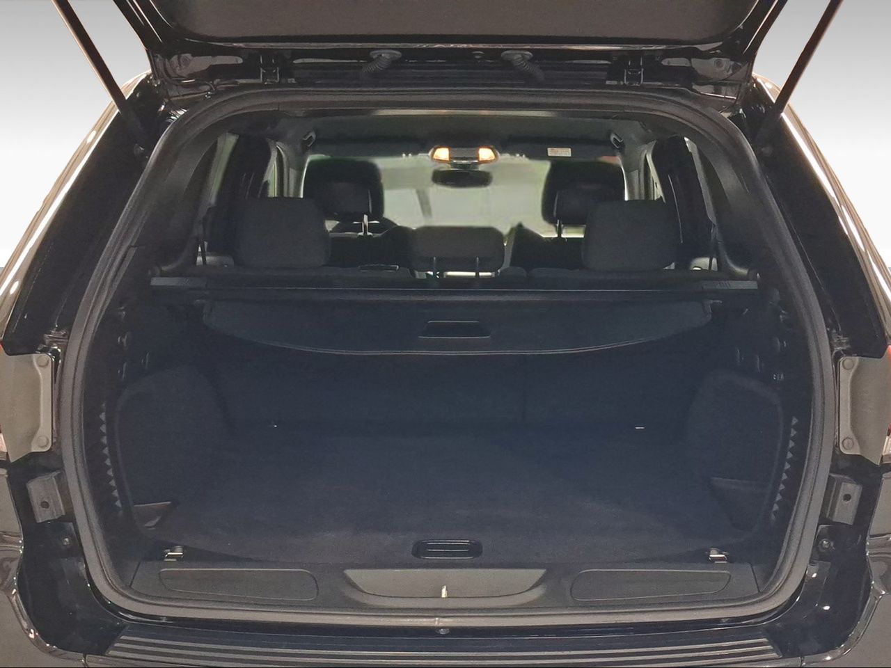 Jeep Grand Cherokee 3.0 V6 Mjet 184kW (250CV) E6D Laredo  - Foto 7