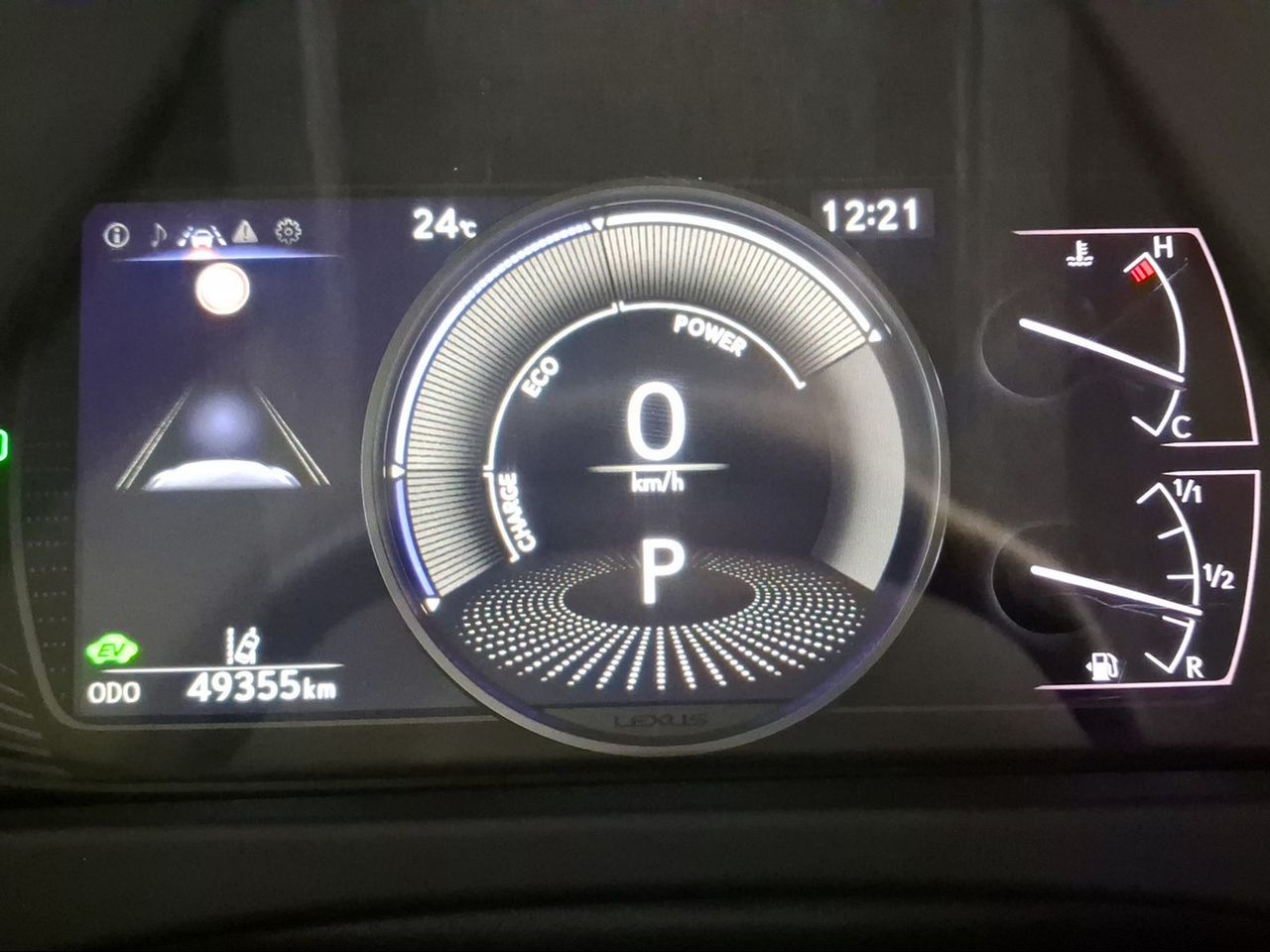 Lexus UX 2.0 250h Business  - Foto 12