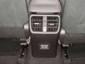 Lexus UX 2.0 250h Business  - Foto 17