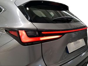 Lexus NX 350h Business City 2WD  - Foto 20