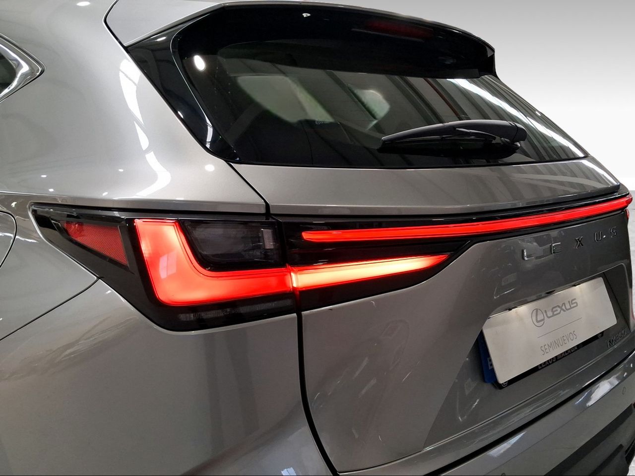 Lexus NX 350h Business City 2WD  - Foto 19