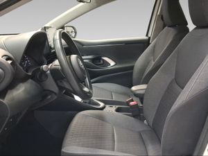 Toyota Yaris 1.5 120H Active Tech  - Foto 13
