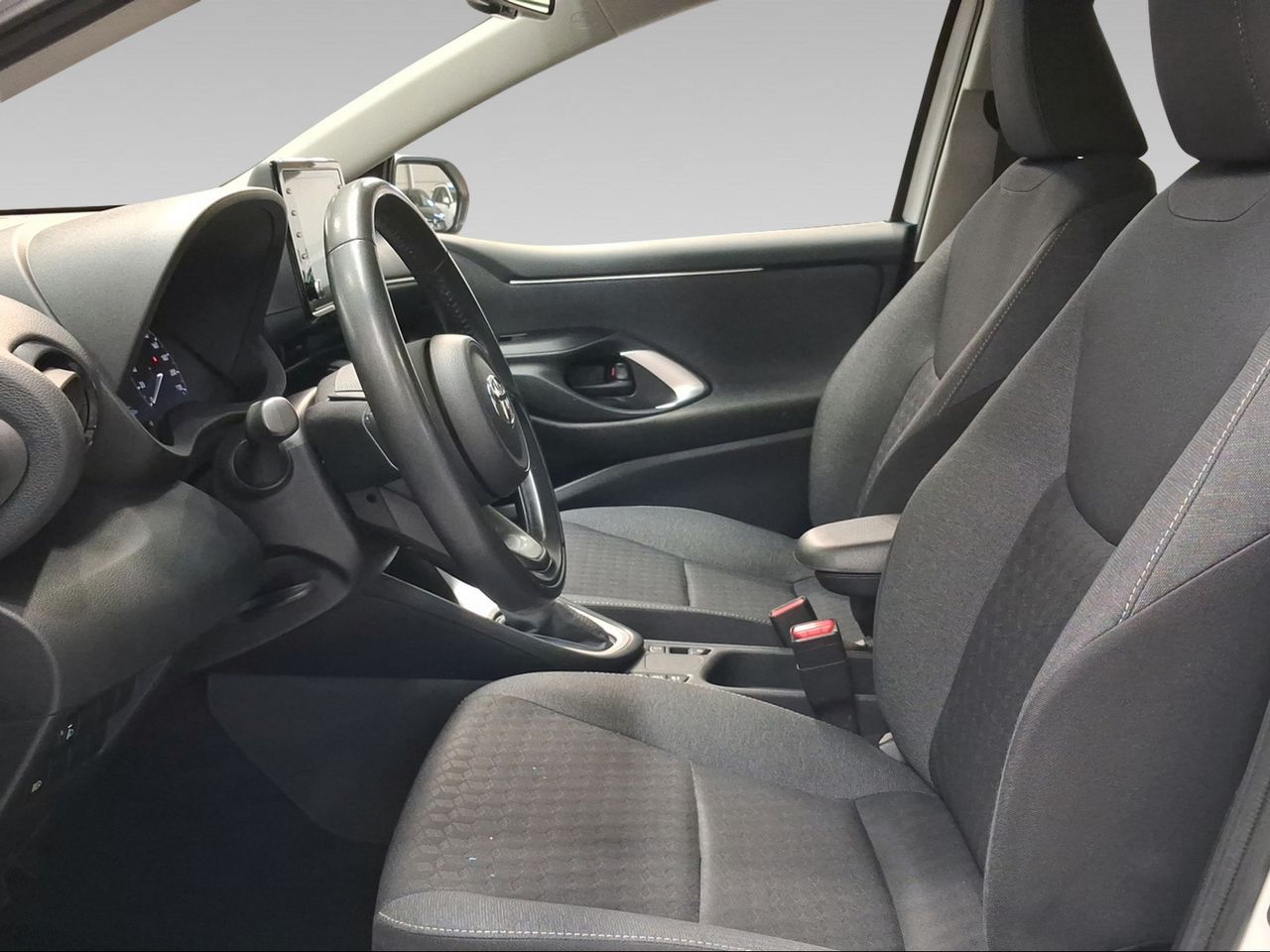 Toyota Yaris 1.5 120H Active Tech  - Foto 13