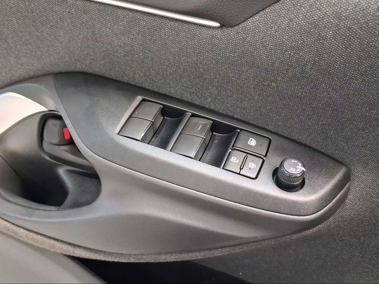 Toyota Yaris 1.5 120H Active Tech  - Foto 22