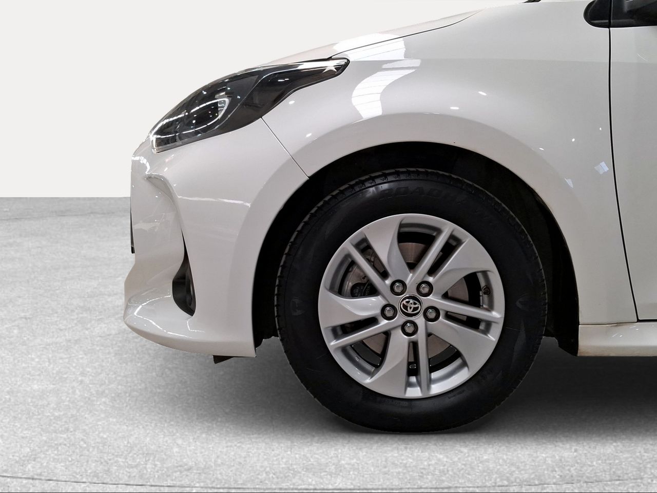 Toyota Yaris 1.5 120H Active Tech  - Foto 17