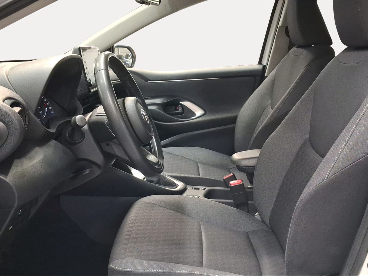 Toyota Yaris 1.5 120H Active Tech  - Foto 13