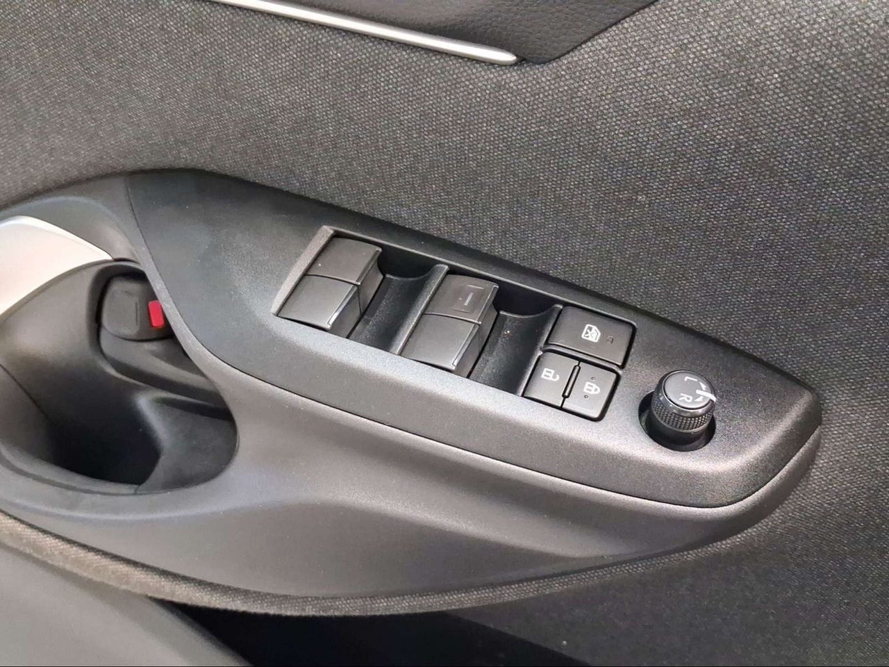 Toyota Yaris 1.5 120H Active Tech  - Foto 23