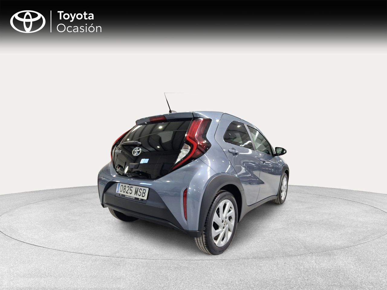 Toyota Aygo X Cross 1.0 VVT-I 72CV Play  - Foto 18