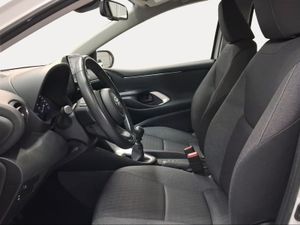 Toyota Yaris 1.5 125 S-Edition  - Foto 13
