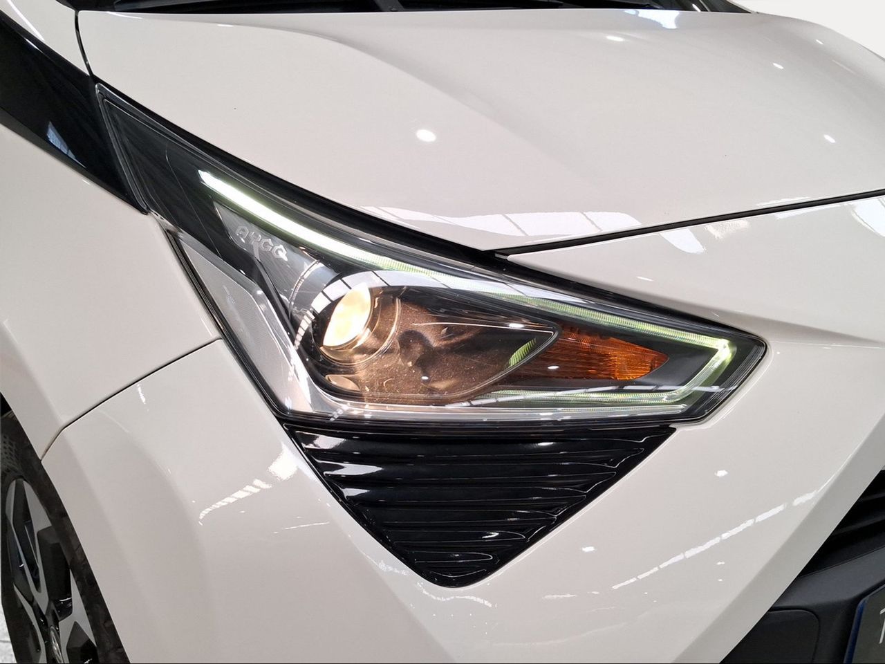 Toyota Aygo 1.0 70 x-play  - Foto 21