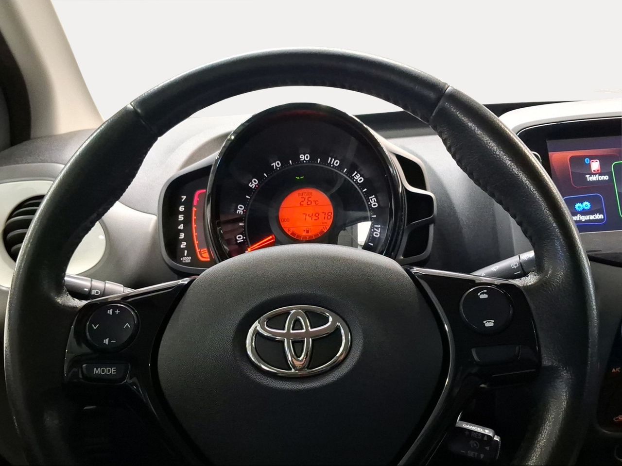 Toyota Aygo 1.0 70 x-play  - Foto 14