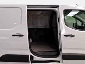 Toyota Proace City VAN GX PLUS L1 1.5D 100CV 6TM 1000KG  - Foto 9