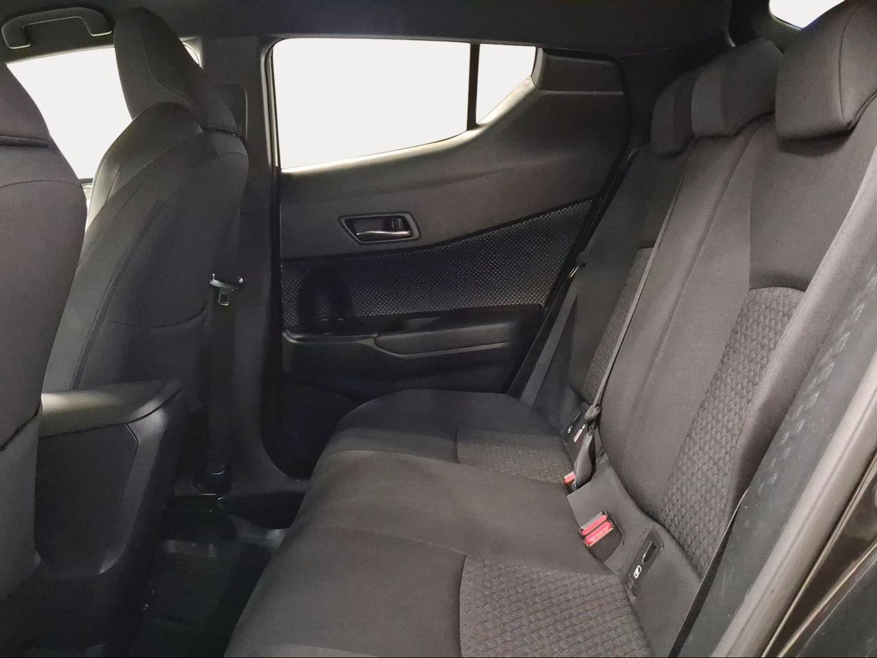 Toyota C-HR 2.0 180H Advance  - Foto 12