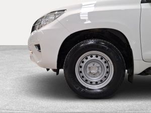 Toyota Land Cruiser 2.8 D-4D GX  - Foto 17