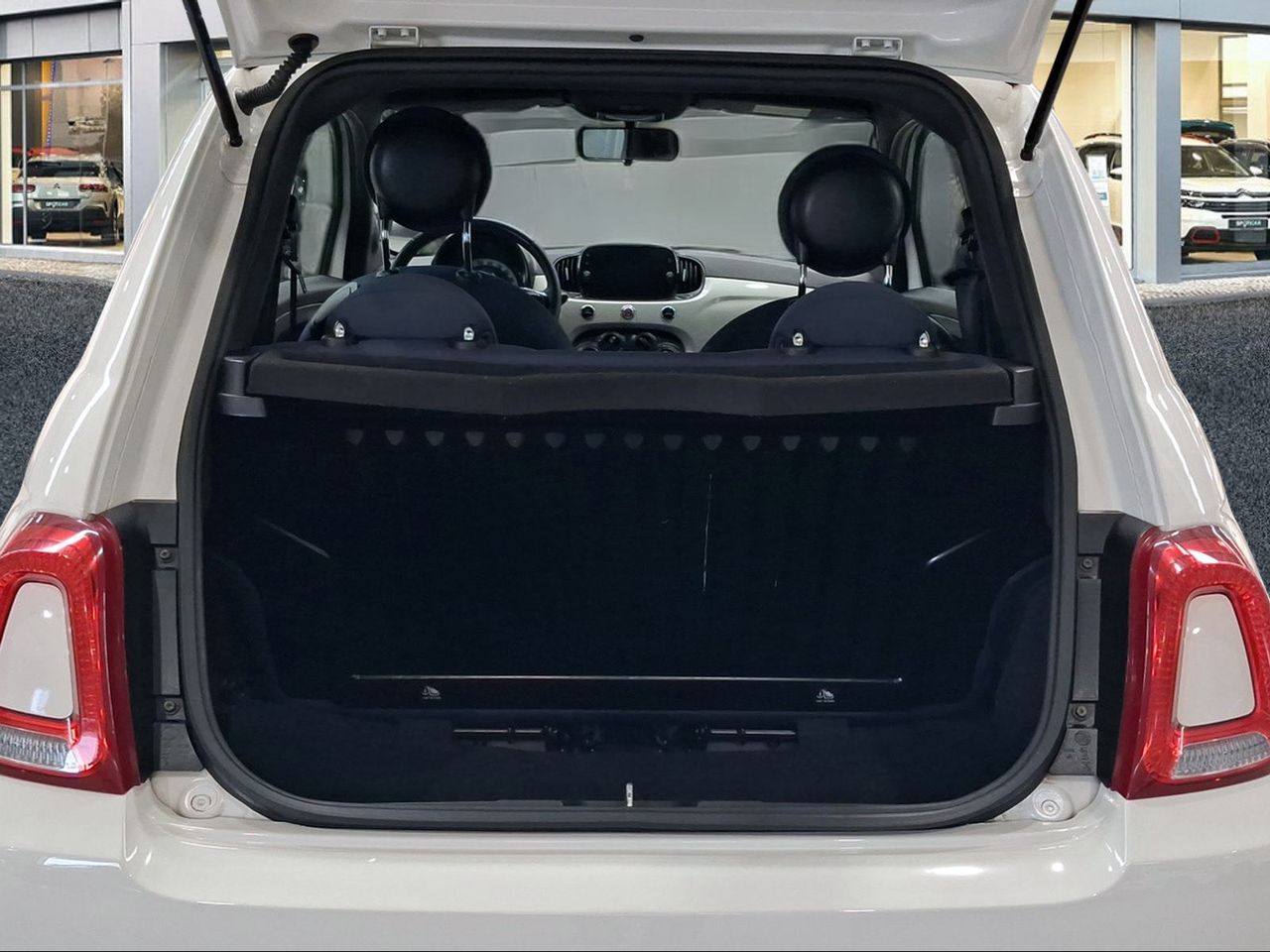 Fiat 500 Cult 1.0 Hybrid 51KW (70 CV)  - Foto 7