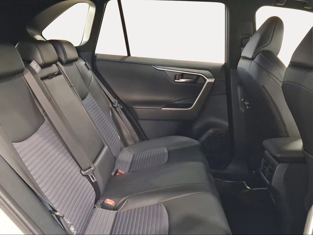 Toyota Rav4 220H e-CVT 4x2 Style  - Foto 8