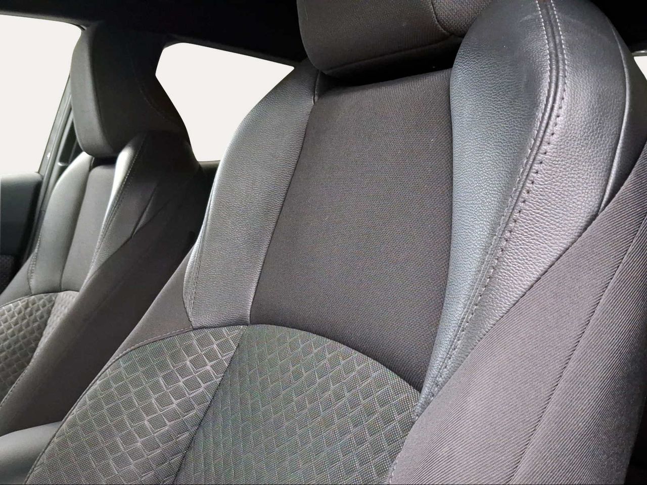 Toyota C-HR 2.0 180H Advance  - Foto 22