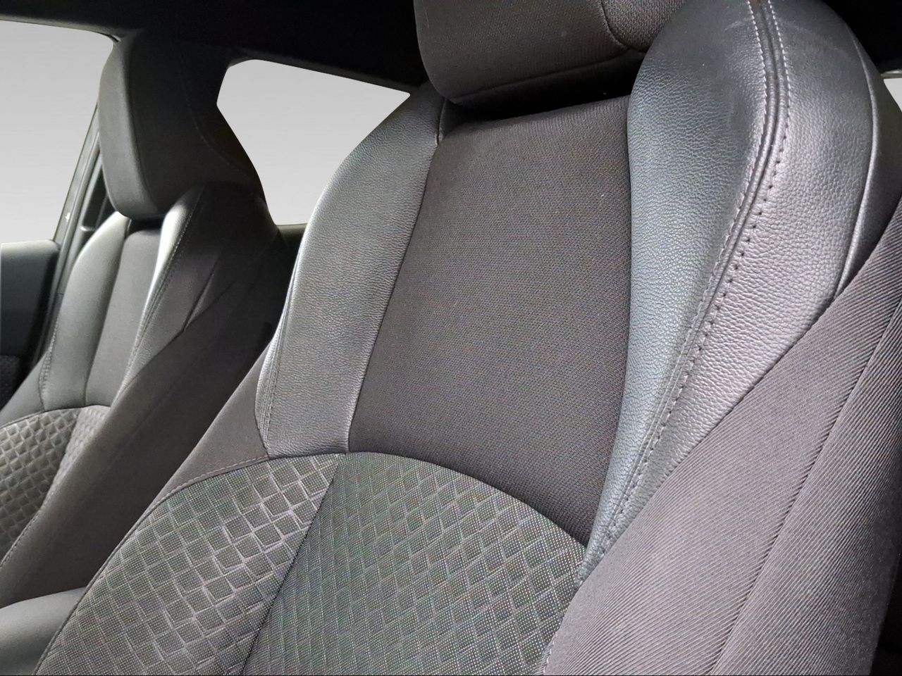 Toyota C-HR 2.0 180H Advance  - Foto 22