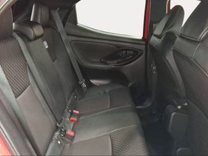 Toyota Yaris 1.5 120H Style Plus  - Foto 8