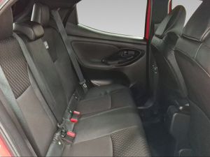 Toyota Yaris 1.5 120H Style Plus  - Foto 8