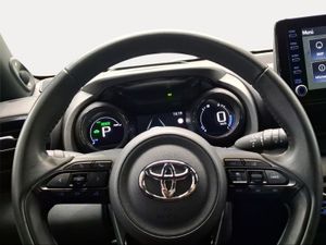 Toyota Yaris 1.5 120H Style Plus  - Foto 14
