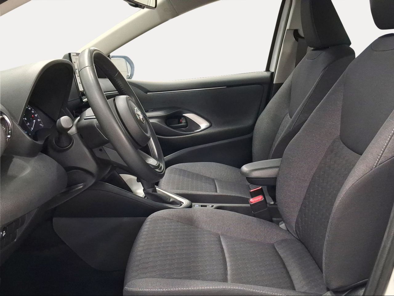 Toyota Yaris 1.5 120H Active Tech  - Foto 13