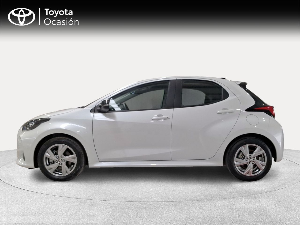 Toyota Yaris 1.5 120H Active Plus  - Foto 4