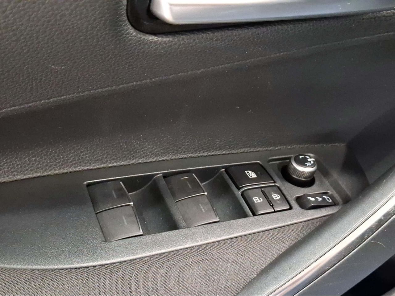 Toyota Corolla 1.8 125H ACTIVE TECH E-CVT  - Foto 22