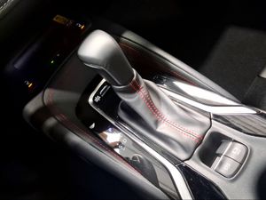 Toyota Corolla 200H GR-Sport Premium  - Foto 24