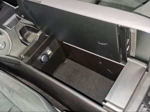 Lexus UX 2.0 250h Business  - Foto 16