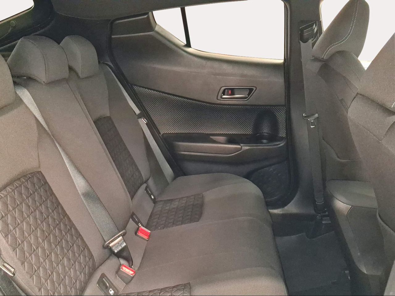 Toyota C-HR 1.8 125H Advance  - Foto 8