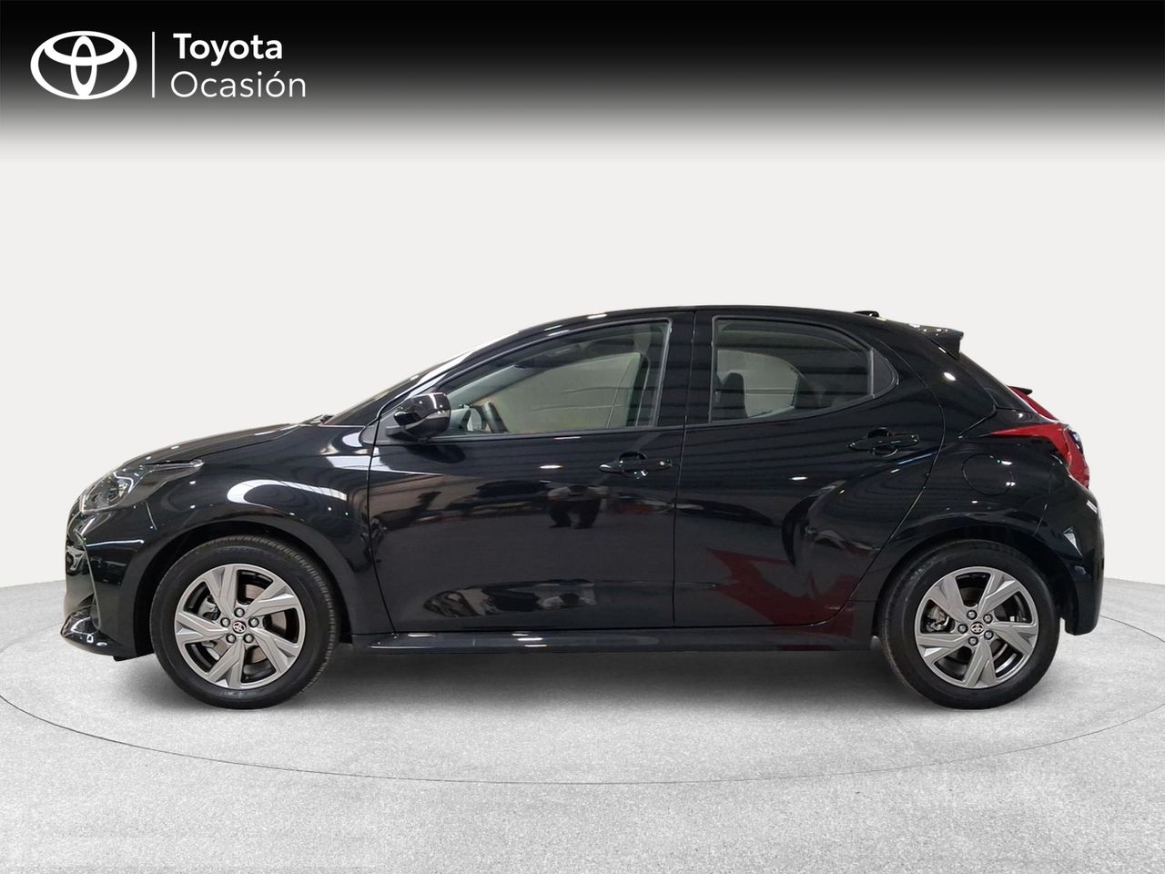 Toyota Yaris 1.5 120H Active Plus  - Foto 4