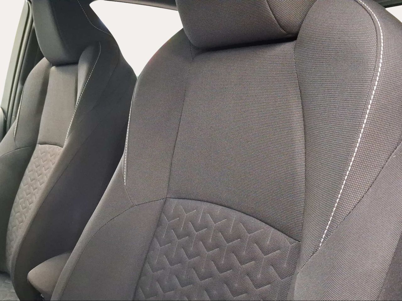 Toyota Corolla 1.8 125H ACTIVE TECH E-CVT  - Foto 23