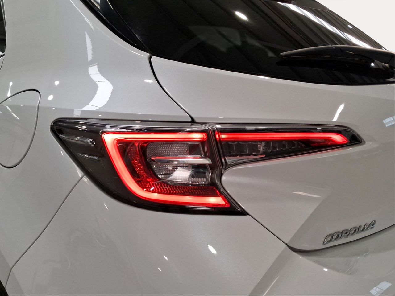 Toyota Corolla 1.8 125H STYLE E-CVT  - Foto 21