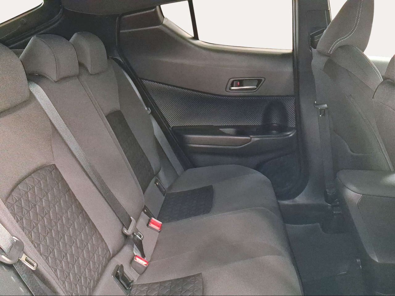 Toyota C-HR 1.8 125H Advance  - Foto 8