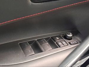 Toyota Corolla 2.0 180H GR-SPORT E-CVT  - Foto 24