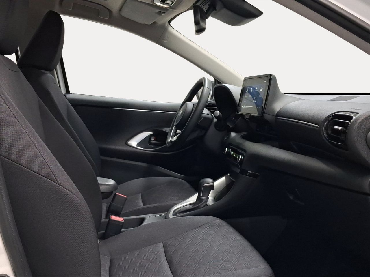 Toyota Yaris 1.5 120H Active Plus  - Foto 7