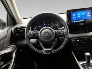 Toyota Yaris 1.5 120H Active Plus  - Foto 10