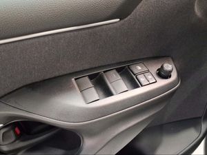 Toyota Yaris 1.5 120H Active Plus  - Foto 24