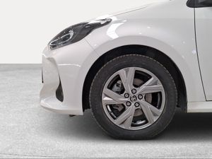 Toyota Yaris 1.5 120H Active Plus  - Foto 17
