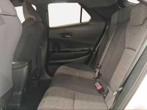 Toyota C-HR Advance Plug-in Hybrid 220  - Foto 13