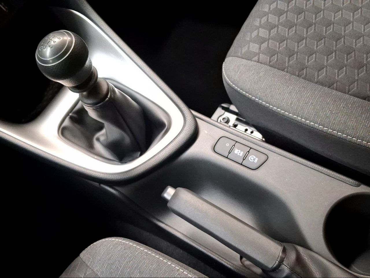 Toyota Yaris 1.5 125 S-Edition  - Foto 22
