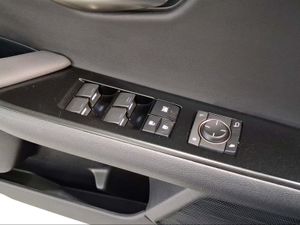 Lexus UX 2.0 250h Style  - Foto 18